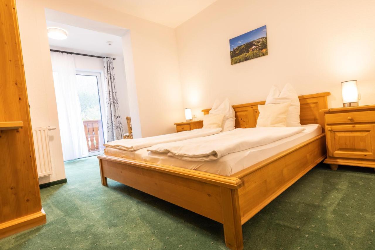 Alpenhotel Ensmann Lassing  Екстер'єр фото