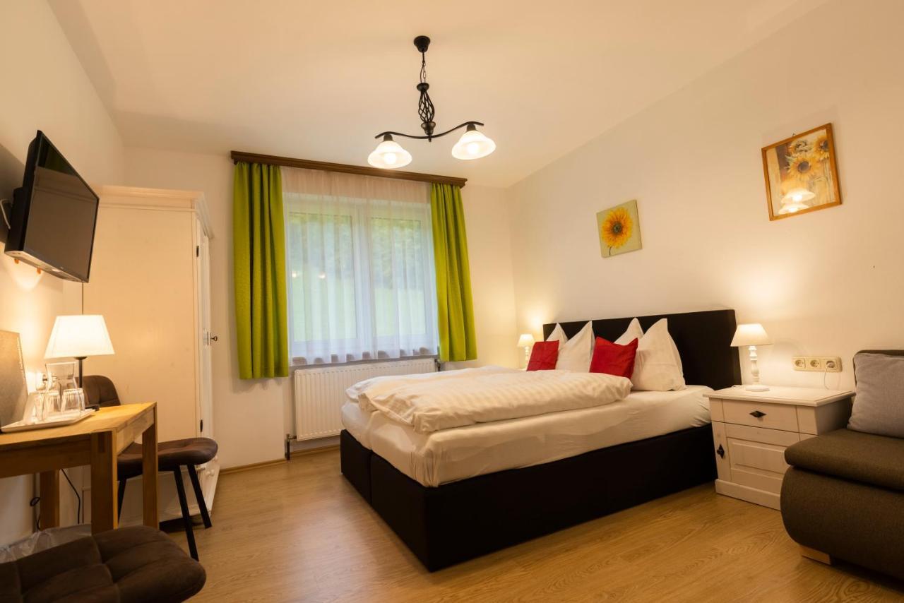 Alpenhotel Ensmann Lassing  Екстер'єр фото